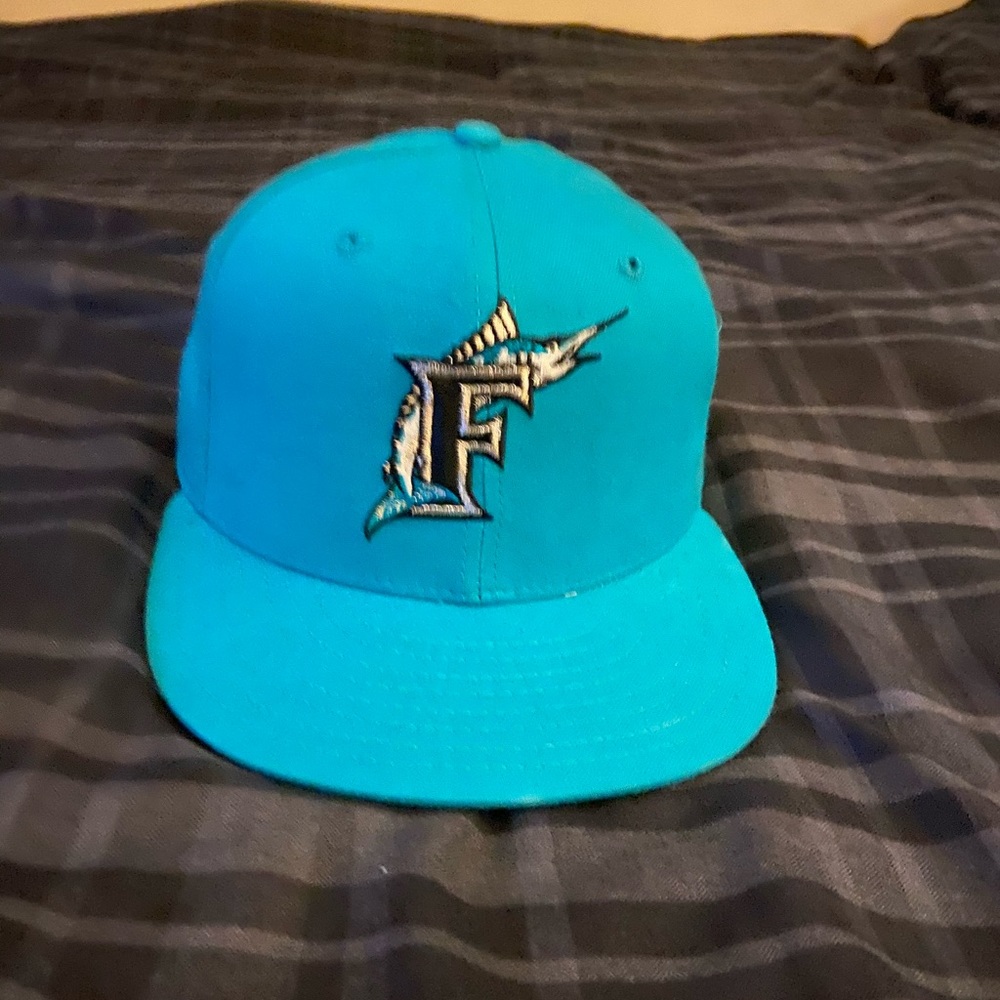 New era 7 1/8 Florida Marlins